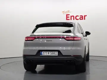 2023 Porsche Cayenne с пробегом 33 826 км