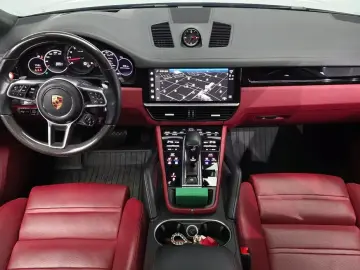 2023 Porsche Cayenne с пробегом 33 826 км