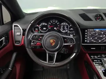 2023 Porsche Cayenne с пробегом 33 826 км