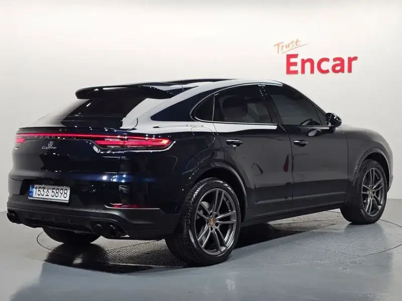 2022 Porsche Cayenne с пробегом 46 164 км