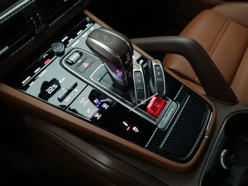 2022 Porsche Cayenne с пробегом 46 164 км
