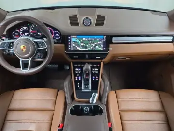 2023 Porsche Cayenne с пробегом 55 135 км