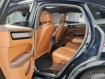 2022 Porsche Cayenne с пробегом 46 164 км
