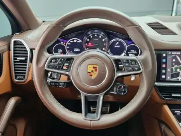 2022 Porsche Cayenne с пробегом 46 164 км