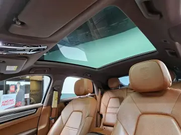 2022 Porsche Cayenne с пробегом 46 164 км