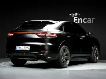 2023 Porsche Cayenne с пробегом 32 072 км