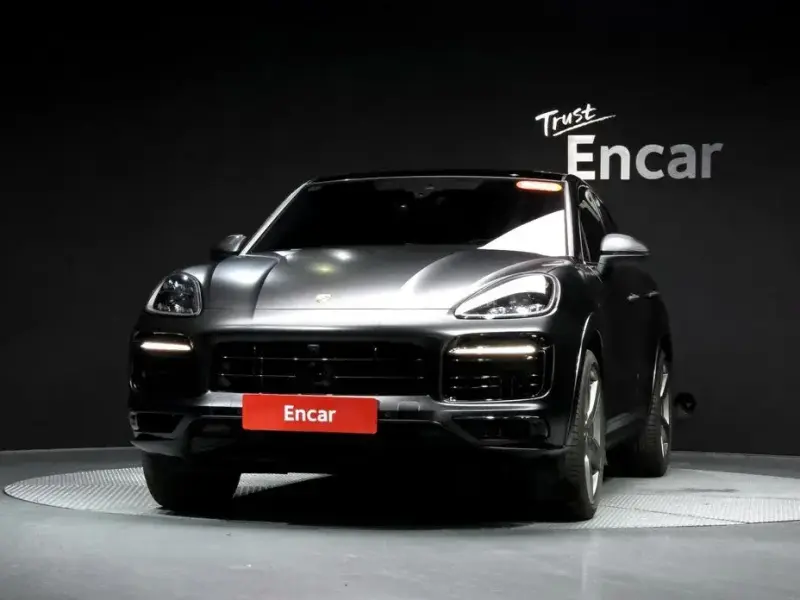 2023 Porsche Cayenne с пробегом 32 072 км