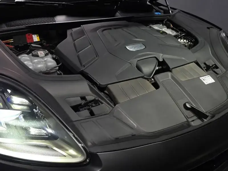 2023 Porsche Cayenne с пробегом 32 072 км
