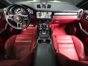 2023 Porsche Cayenne с пробегом 32 072 км