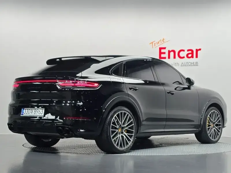 2023 Porsche Cayenne с пробегом 56 552 км