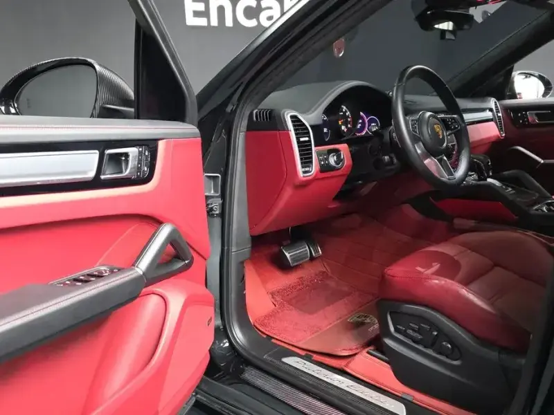 2023 Porsche Cayenne с пробегом 32 072 км