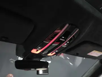 2023 Porsche Cayenne с пробегом 32 072 км