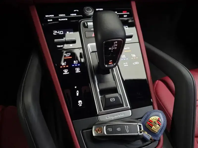 2023 Porsche Cayenne с пробегом 11 480 км