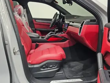 2023 Porsche Cayenne с пробегом 37 466 км