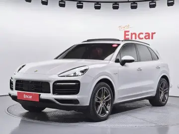 2023 Porsche Cayenne с пробегом 41 037 км