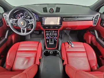 2023 Porsche Cayenne с пробегом 41 037 км