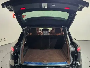 2022 Porsche Cayenne с пробегом 20 737 км