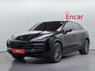 2022 Porsche Cayenne с пробегом 17 081 км