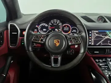 2022 Porsche Cayenne с пробегом 52 124 км