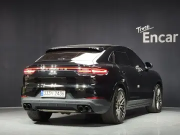 2023 Porsche Cayenne с пробегом 45 628 км