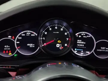 2023 Porsche Cayenne с пробегом 45 628 км