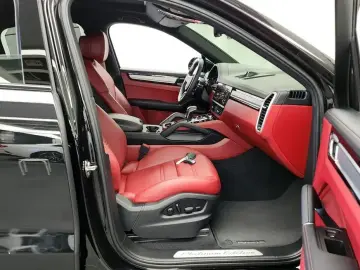 2023 Porsche Cayenne с пробегом 45 628 км