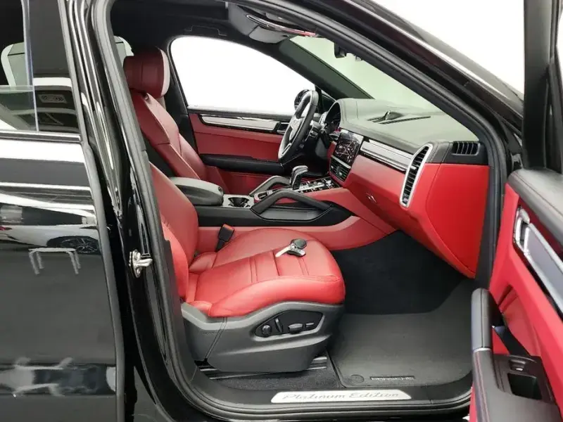 2023 Porsche Cayenne с пробегом 45 628 км