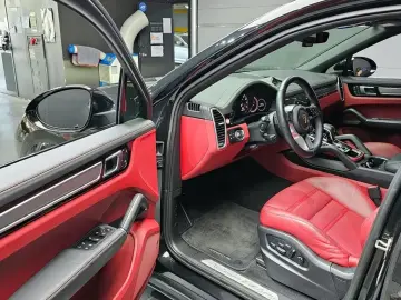 2023 Porsche Cayenne с пробегом 35 964 км