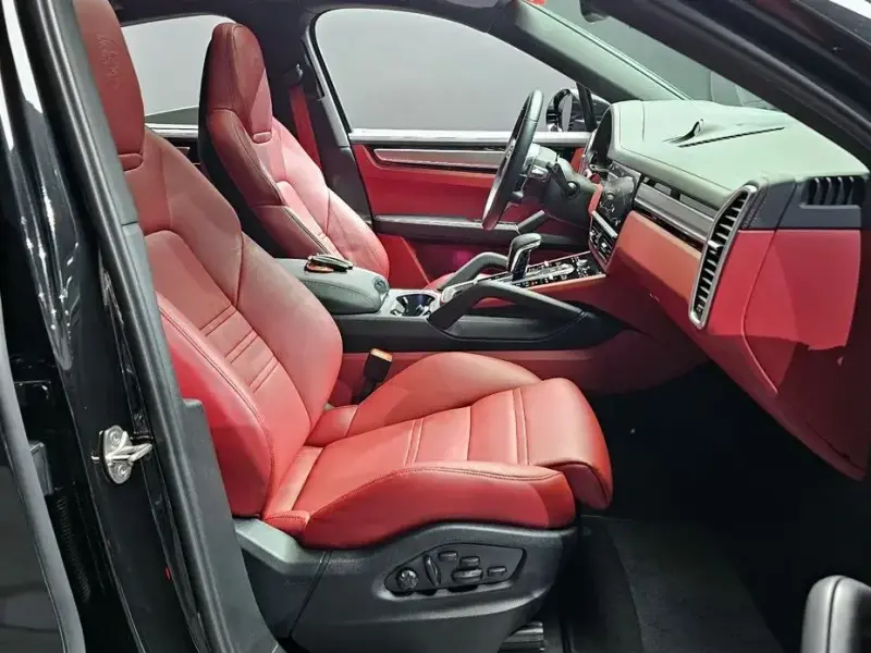 2023 Porsche Cayenne с пробегом 35 964 км