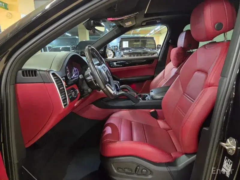 2022 Porsche Cayenne с пробегом 23 900 км