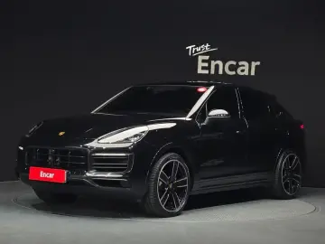 2023 Porsche Cayenne с пробегом 37 717 км