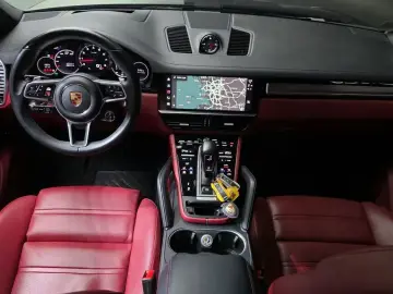 2023 Porsche Cayenne с пробегом 37 717 км