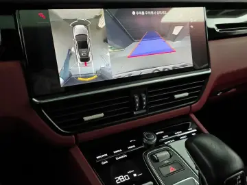2022 Porsche Cayenne с пробегом 43 237 км