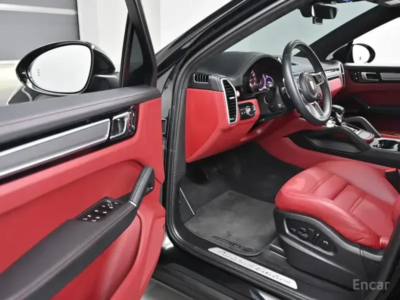 2023 Porsche Cayenne с пробегом 36 988 км