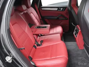 2023 Porsche Cayenne с пробегом 36 988 км