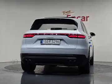 2022 Porsche Cayenne с пробегом 18 869 км