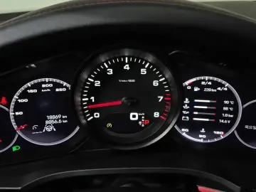 2022 Porsche Cayenne с пробегом 18 869 км