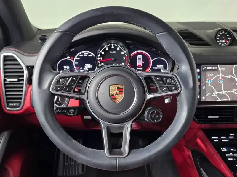 2022 Porsche Cayenne с пробегом 18 869 км