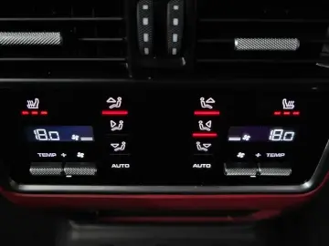 2022 Porsche Cayenne с пробегом 18 869 км