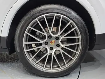 2022 Porsche Cayenne с пробегом 18 869 км