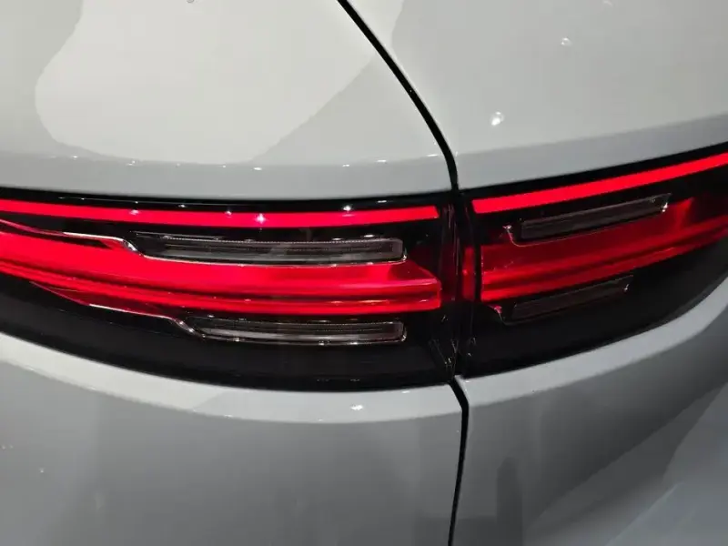 2022 Porsche Cayenne с пробегом 18 869 км