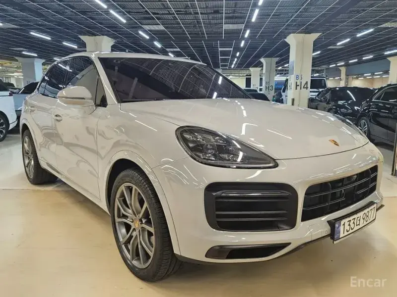2023 Porsche Cayenne с пробегом 45 600 км