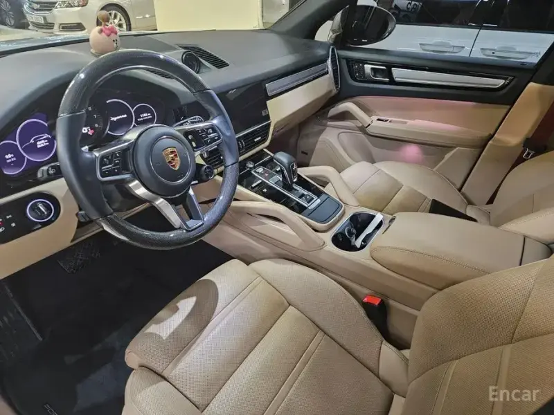 2023 Porsche Cayenne с пробегом 45 600 км