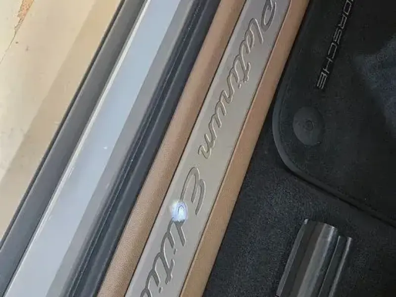 2023 Porsche Cayenne с пробегом 45 600 км