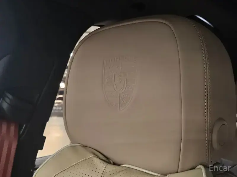 2023 Porsche Cayenne с пробегом 45 600 км