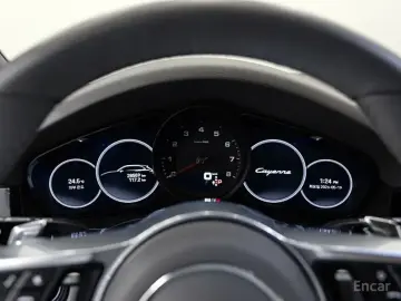2023 Porsche Cayenne с пробегом 28 560 км