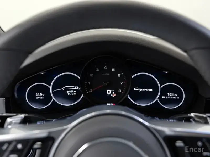 2023 Porsche Cayenne с пробегом 28 560 км