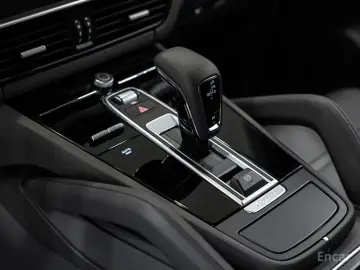 2023 Porsche Cayenne с пробегом 28 560 км