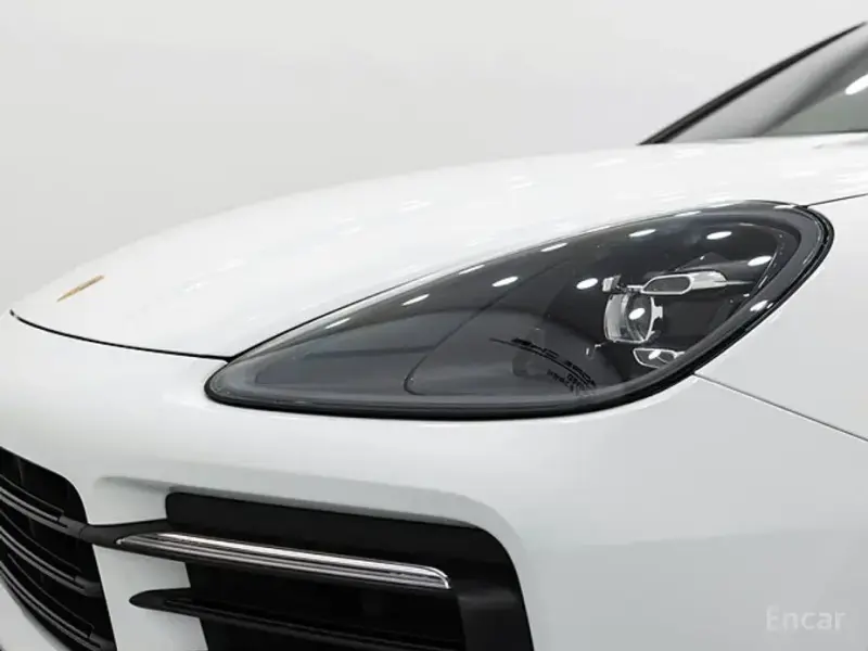 2023 Porsche Cayenne с пробегом 48 430 км