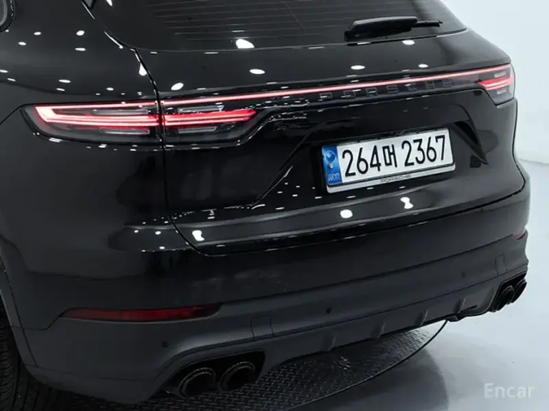 2023 Porsche Cayenne с пробегом 28 560 км